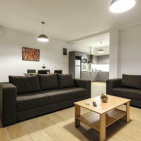 Oresteia Downtown Apartment ไซคิย์นธอสทาวน์ ภายนอก รูปภาพ