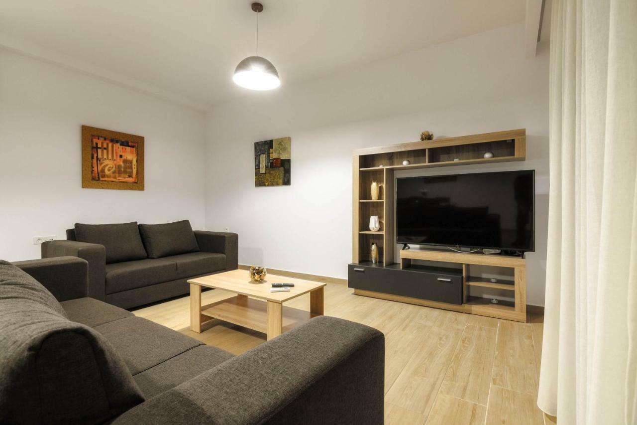 Oresteia Downtown Apartment ไซคิย์นธอสทาวน์ ภายนอก รูปภาพ