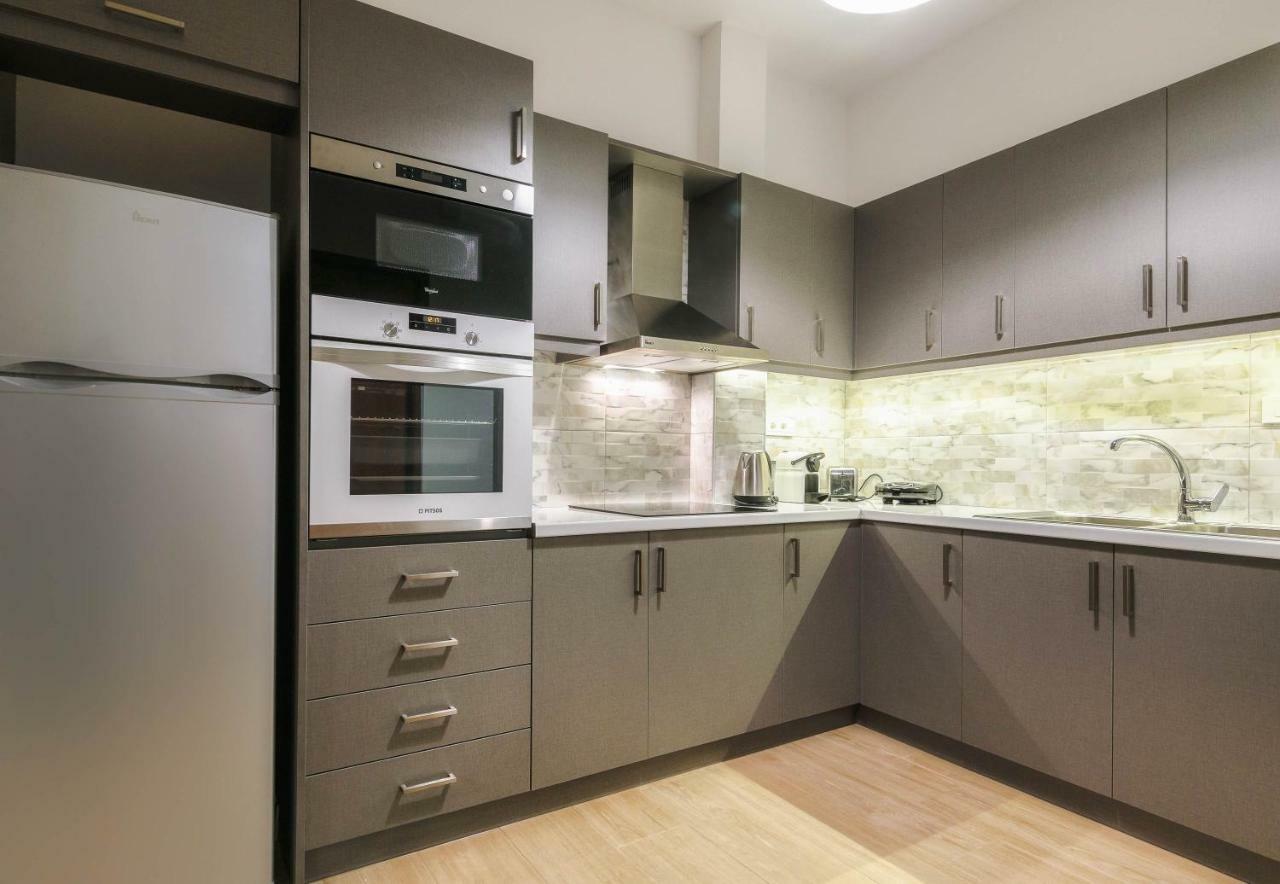 Oresteia Downtown Apartment ไซคิย์นธอสทาวน์ ภายนอก รูปภาพ