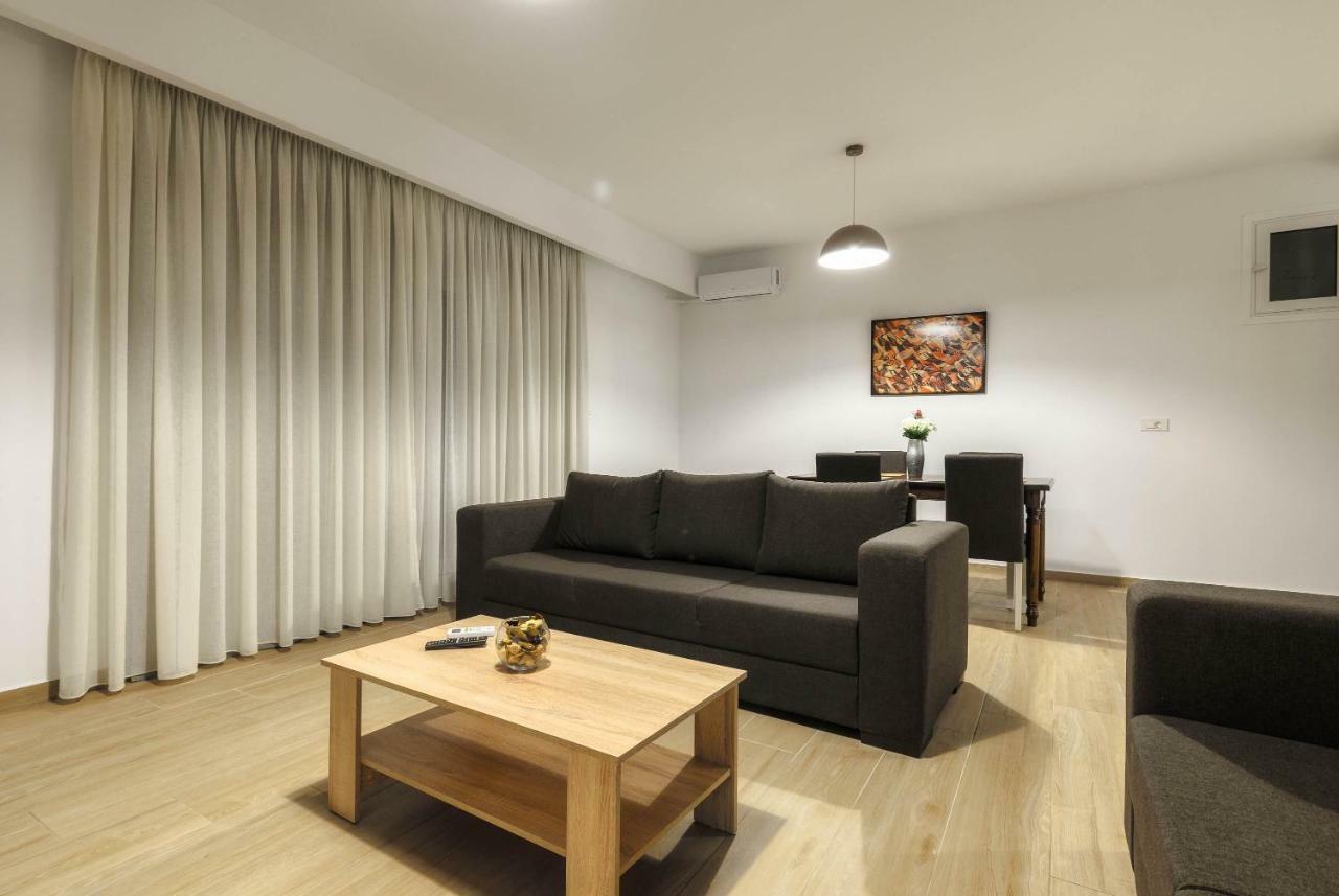 Oresteia Downtown Apartment ไซคิย์นธอสทาวน์ ภายนอก รูปภาพ
